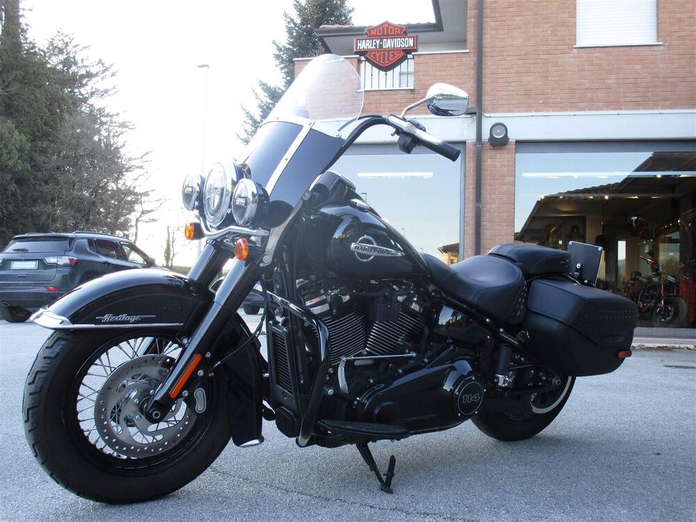 Harley-Davidson 114 Heritage Classic (2018 - 20) - FLHCS (3)