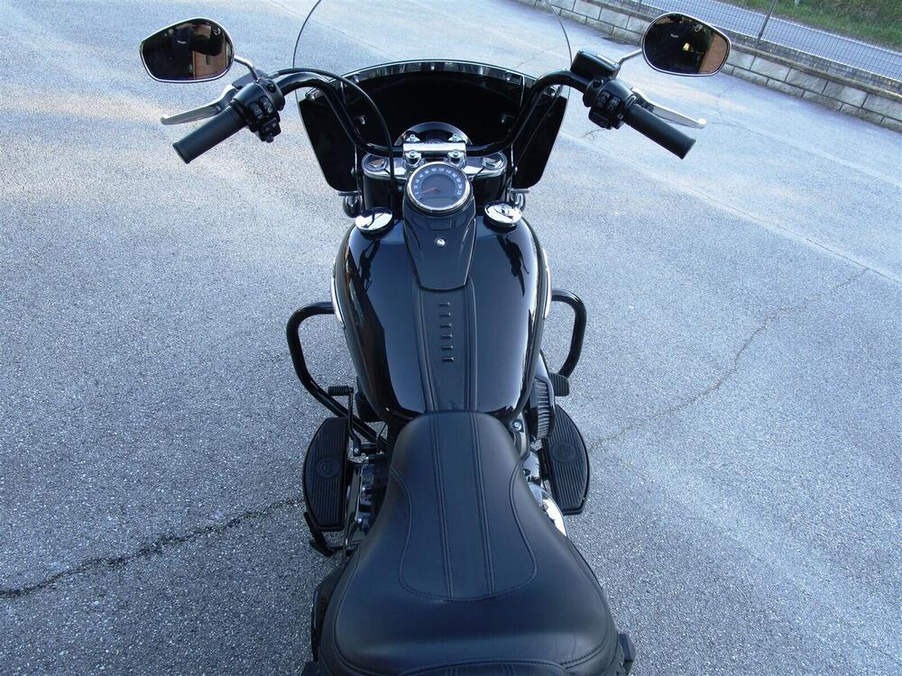 Harley-Davidson 114 Heritage Classic (2018 - 20) - FLHCS (7)