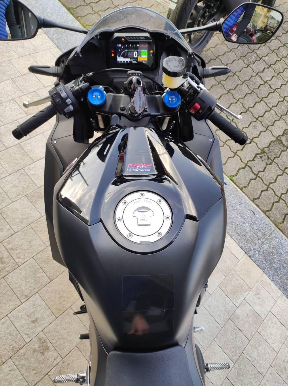 Honda CBR 600 RR (2024 - 26) (2)