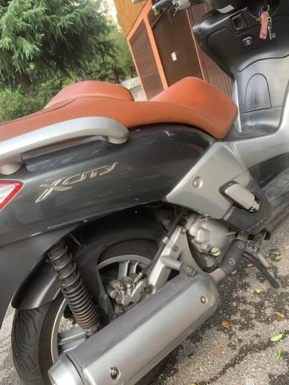 Yamaha X-City 250 (2006 - 16) (2)