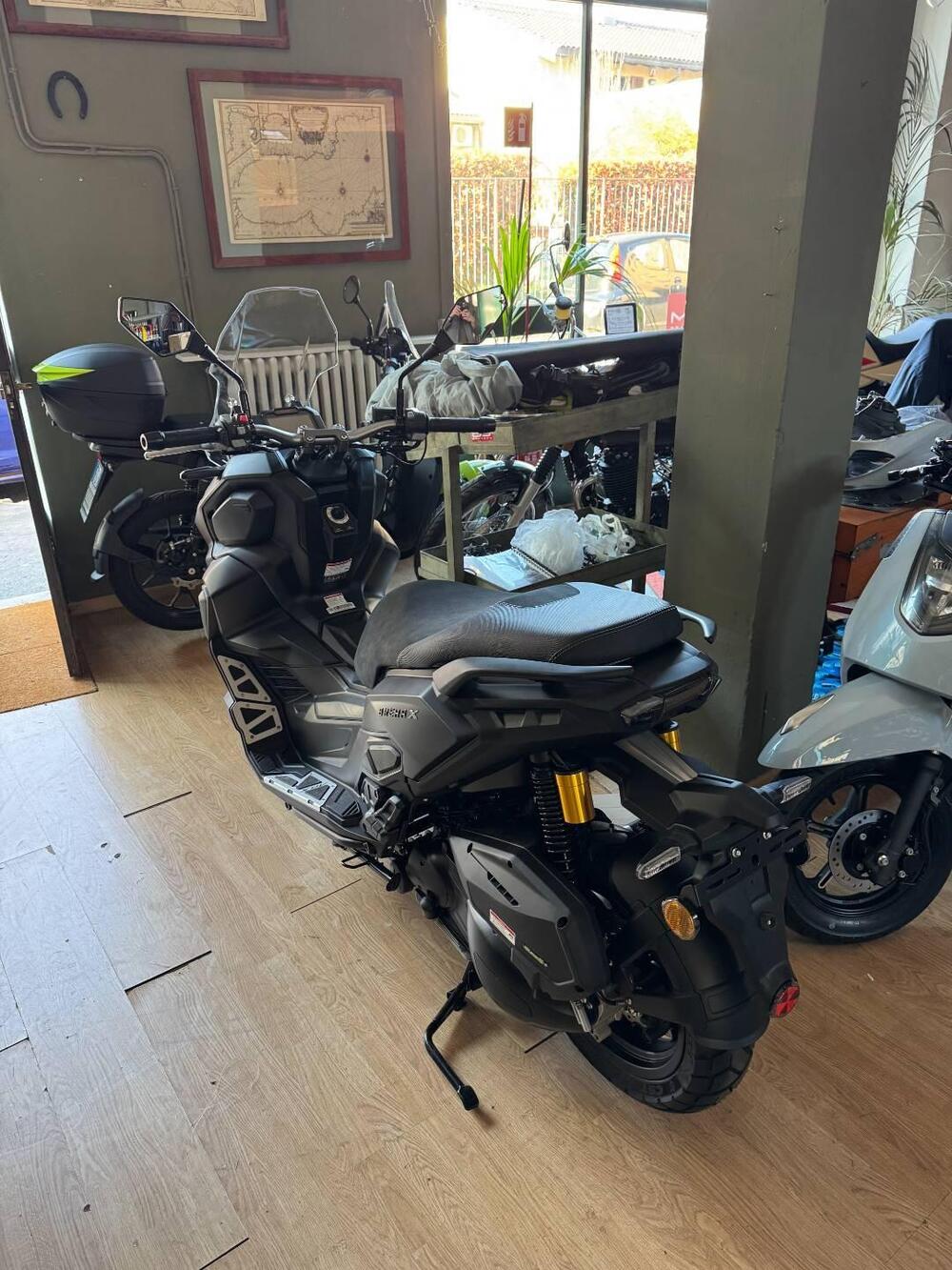 Kl Brera X 300 (2025 - 26) (2)