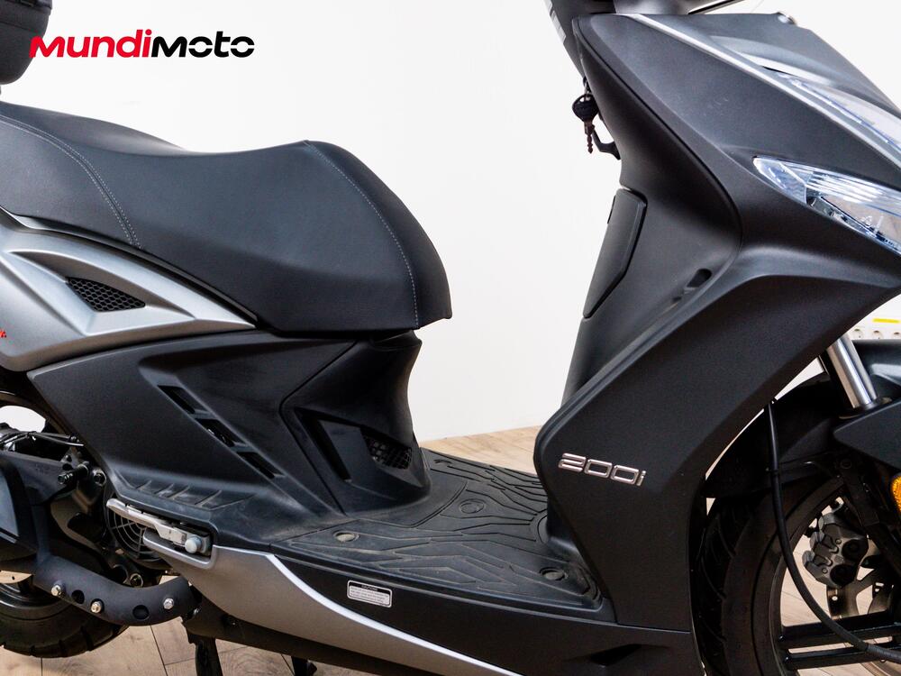 Kymco Agility 200i R16 + (2014 - 17) (5)