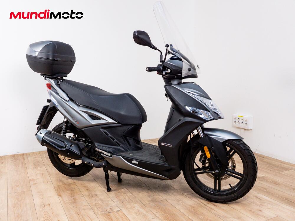 Kymco Agility 200i R16 + (2014 - 17) (2)