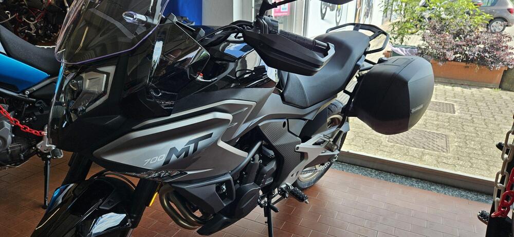 CFMOTO 700MT (2024 - 26) (2)