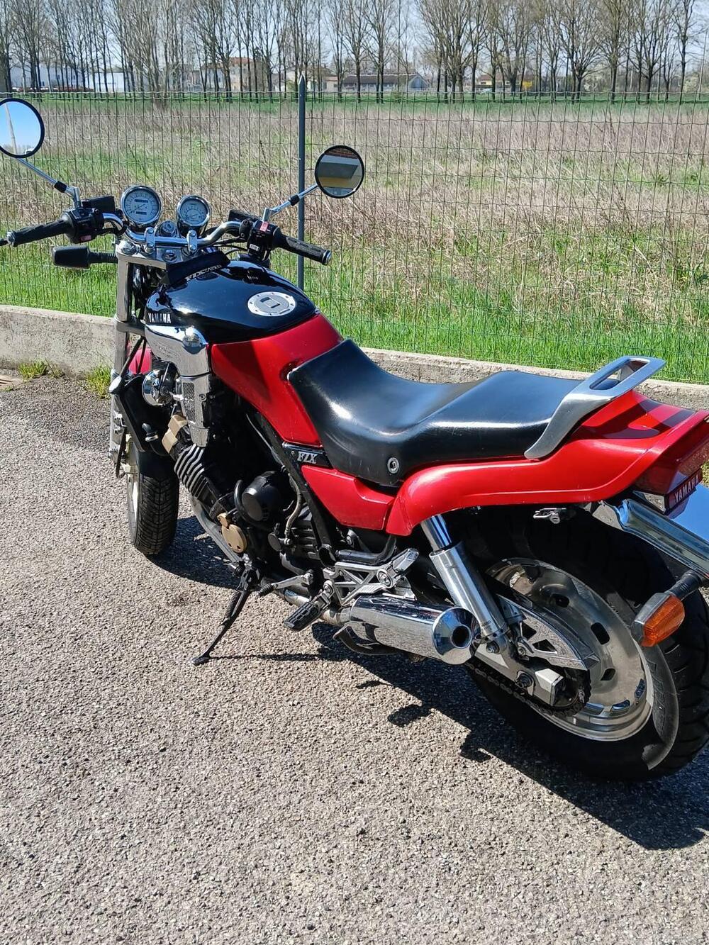 Yamaha Fzx