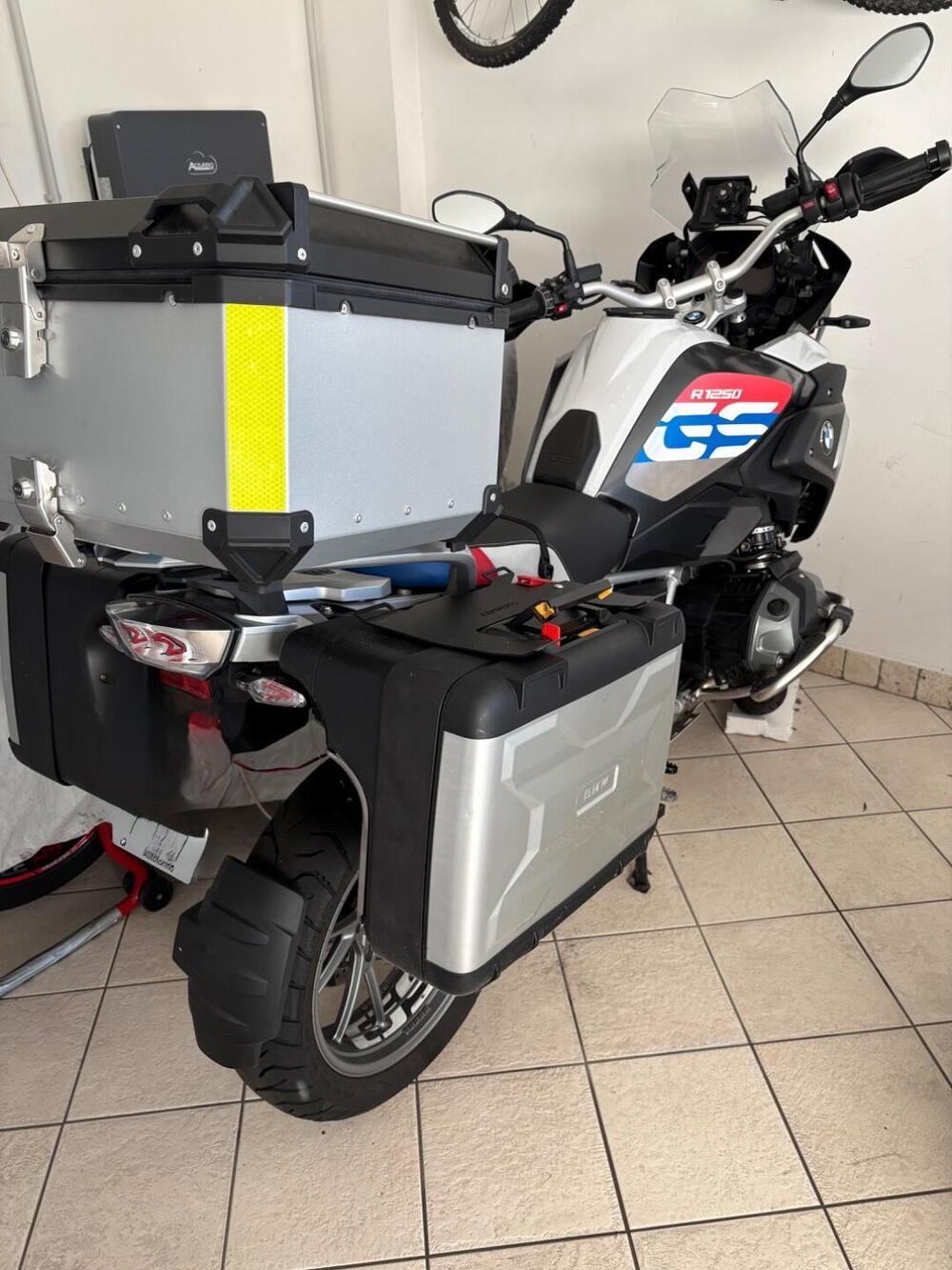 Bmw R 1250 GS (2021 - 24) (8)