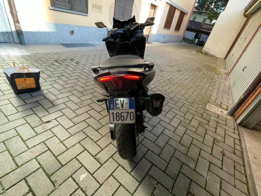 Yamaha T-Max 560 Tech Max (2020) (5)