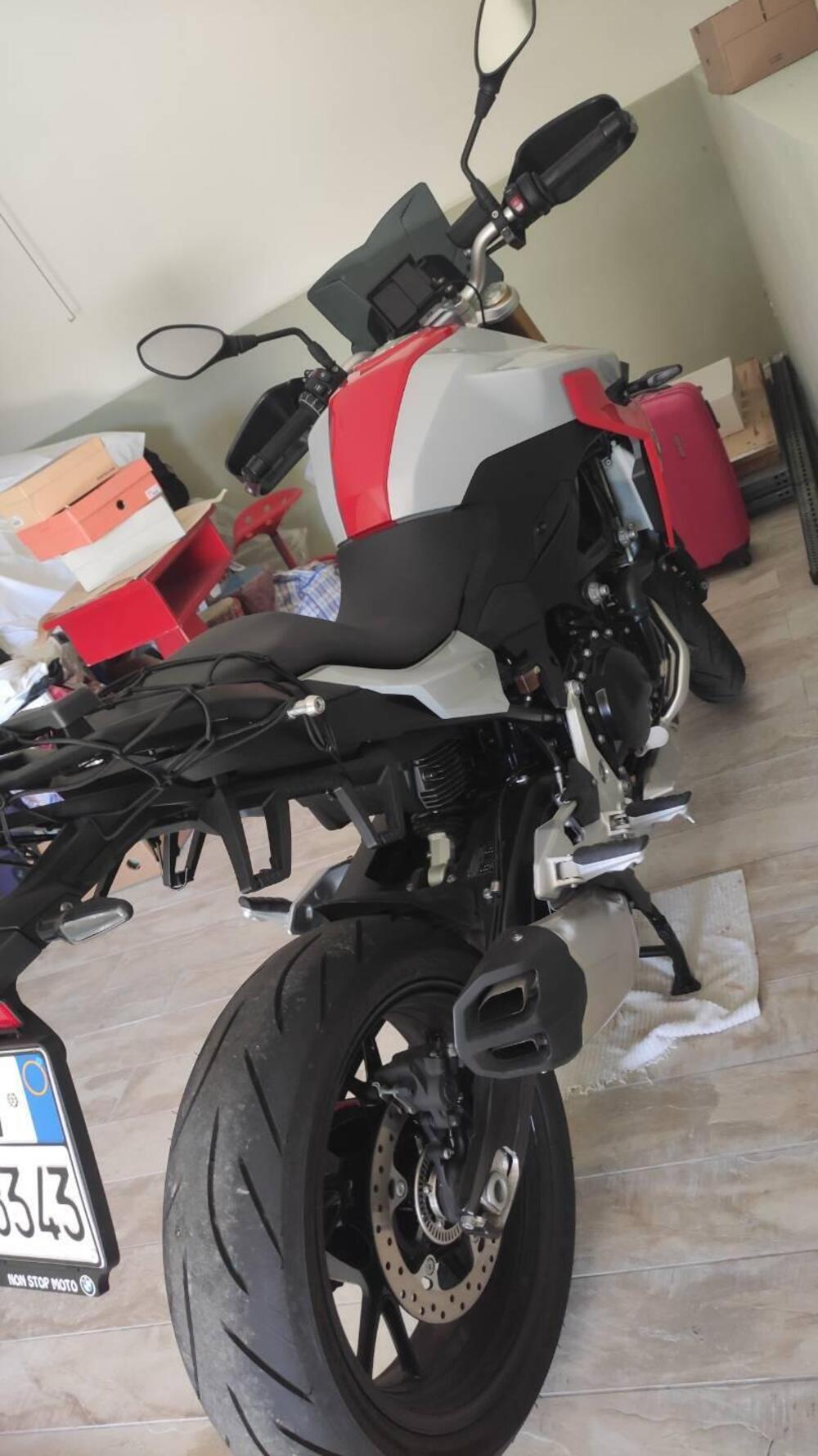 Bmw F 900 R (2017 - 20) (2)