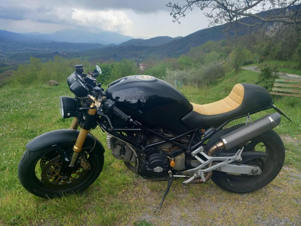 Ducati Monster 900 Special I.E. (1999 - 02) (2)