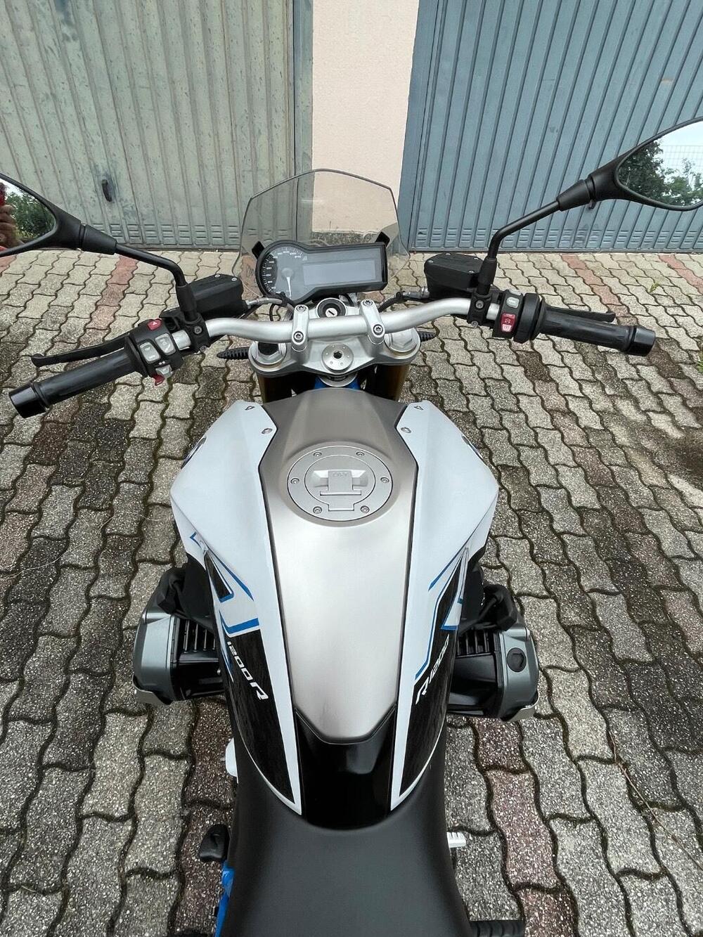 Bmw R 1200 R (2017 - 18) (4)