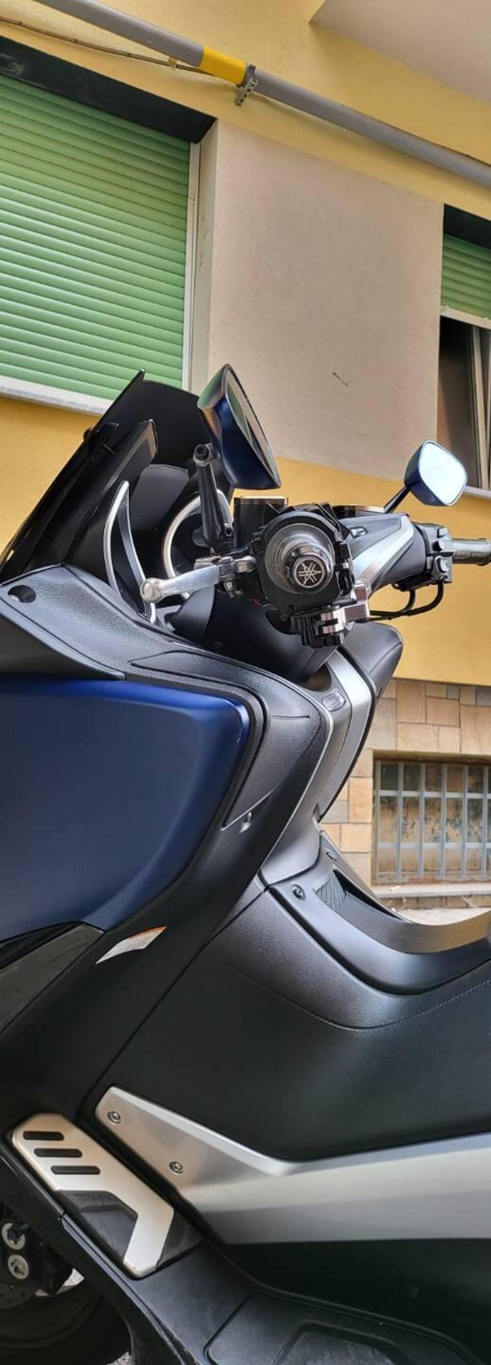 Yamaha T-Max 530 DX (2017 - 19) (13)