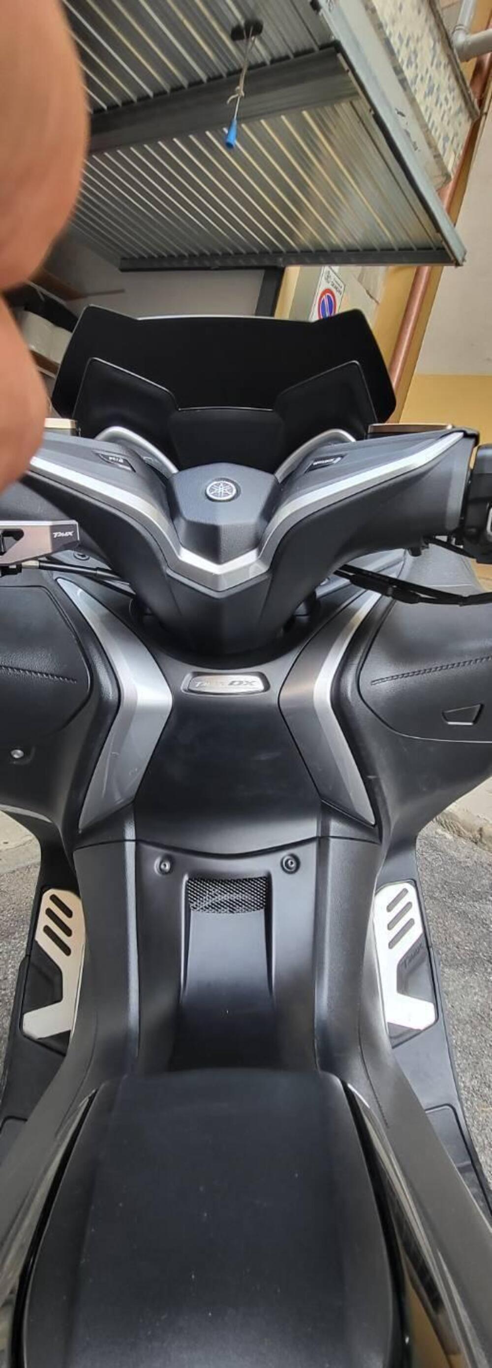Yamaha T-Max 530 DX (2017 - 19) (16)