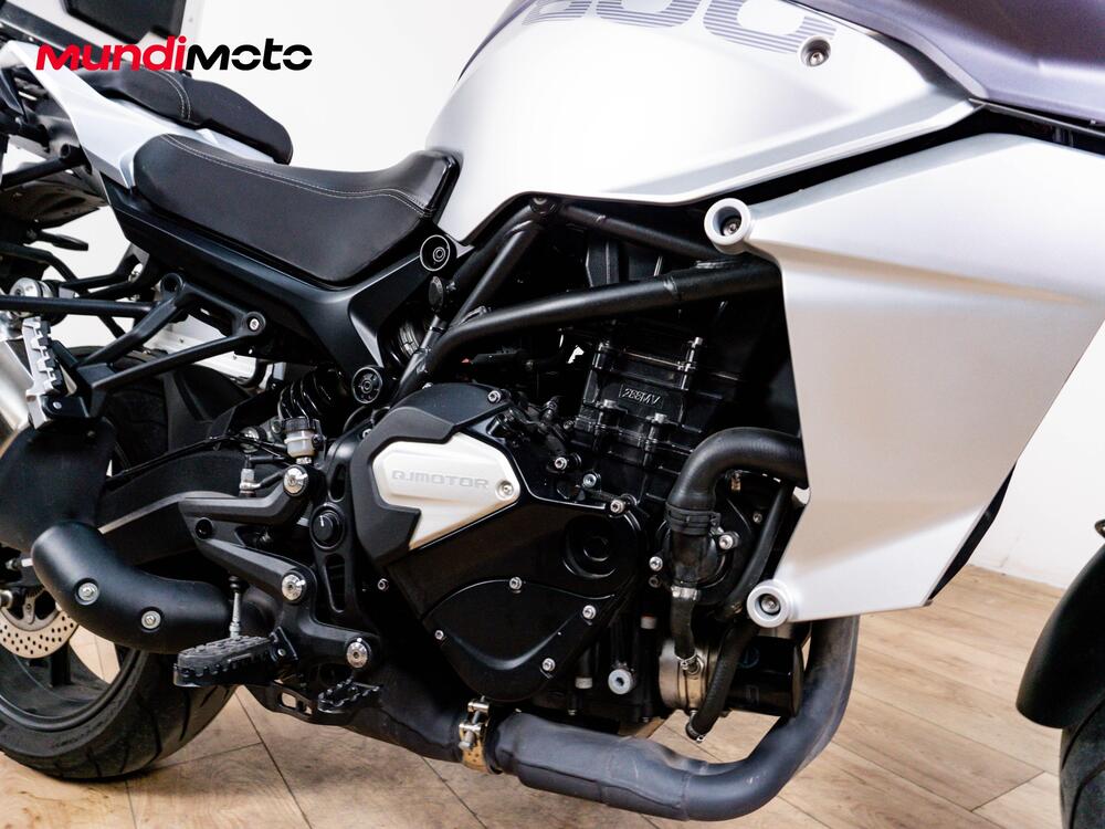 QJ Motor SRT 800 (2023 - 25) (4)