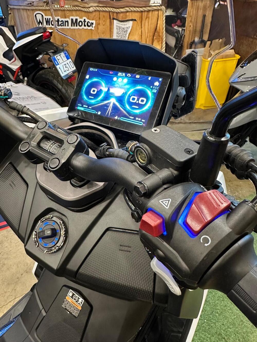 Wottan Motor GT2 300 (2025 - 26) (3)