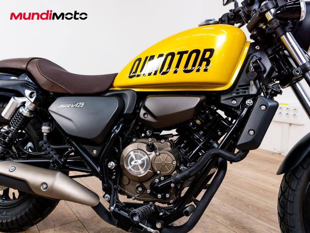 QJ Motor SRV 125 (2025 - 26) (5)