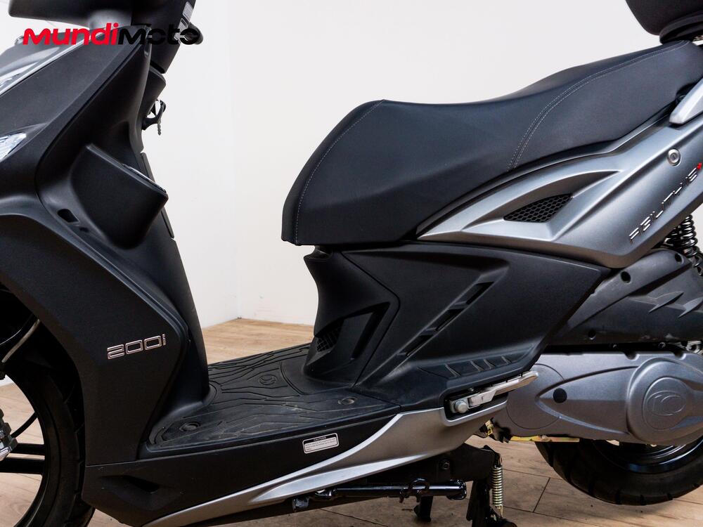 Kymco Agility 200i R16 + (2014 - 17) (9)