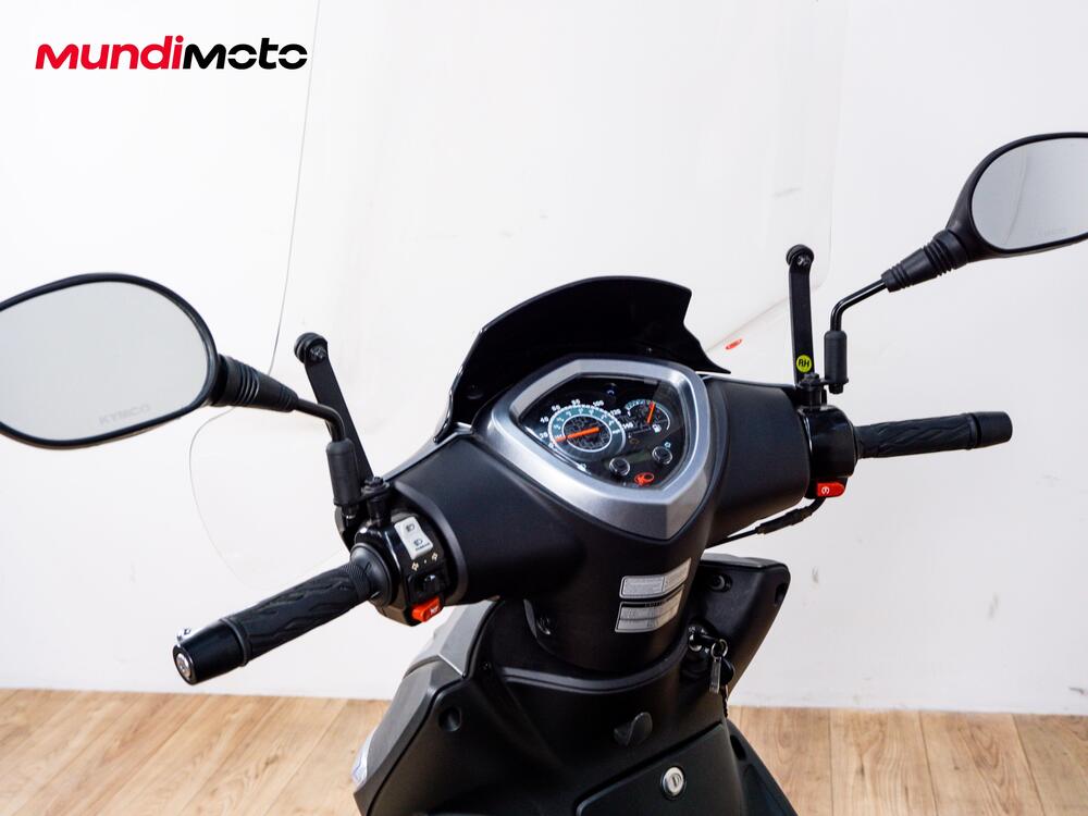 Kymco Agility 200i R16 + (2014 - 17) (11)