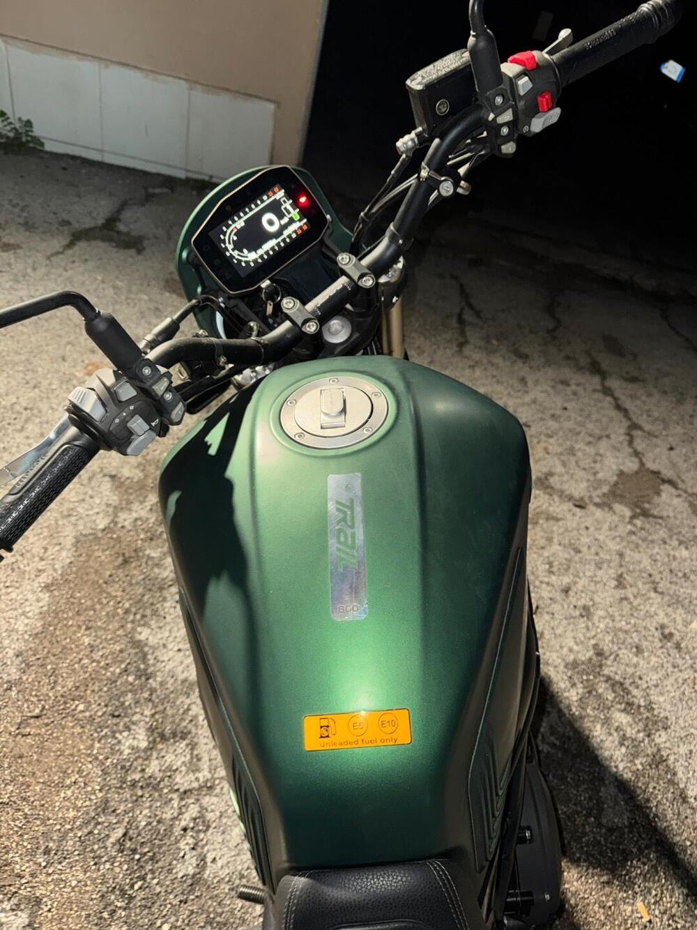 Benelli Leoncino 800 Trail (2022 - 26) (7)