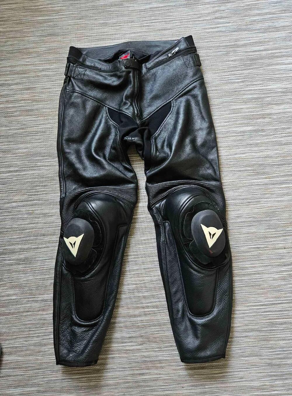 Pantaloni in pelle Dainese