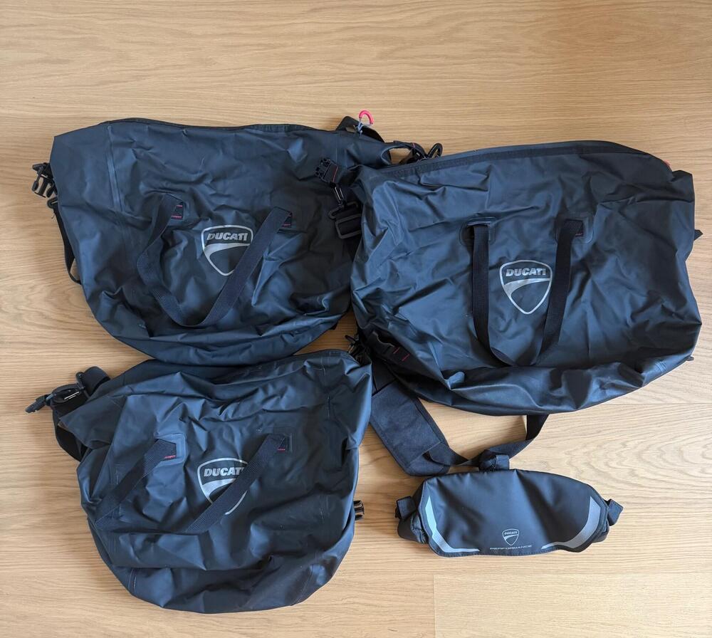 Ducati Multistrada V4 S (2021 - 24) (7)