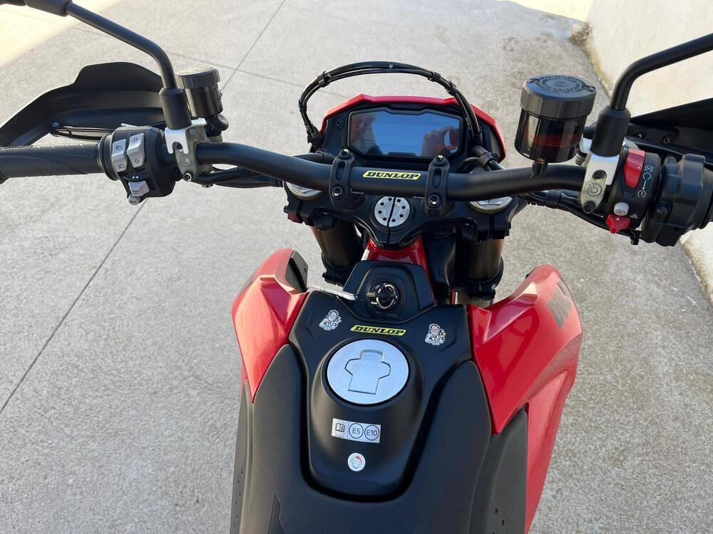 Ducati Hypermotard 698 Mono (2024 - 26) (2)