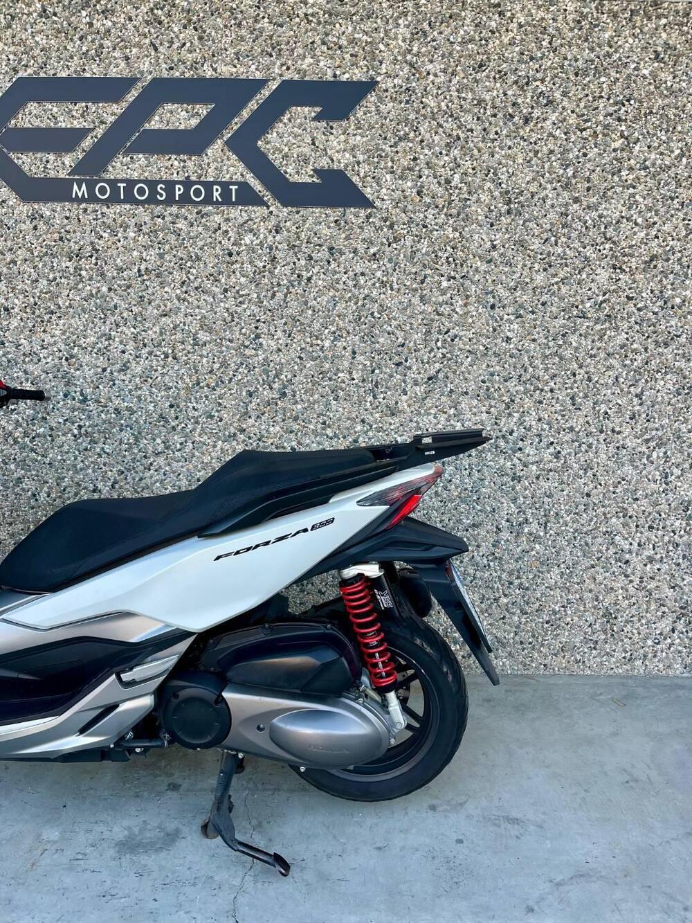 Honda Forza 300 ABS (2018 - 20) (5)