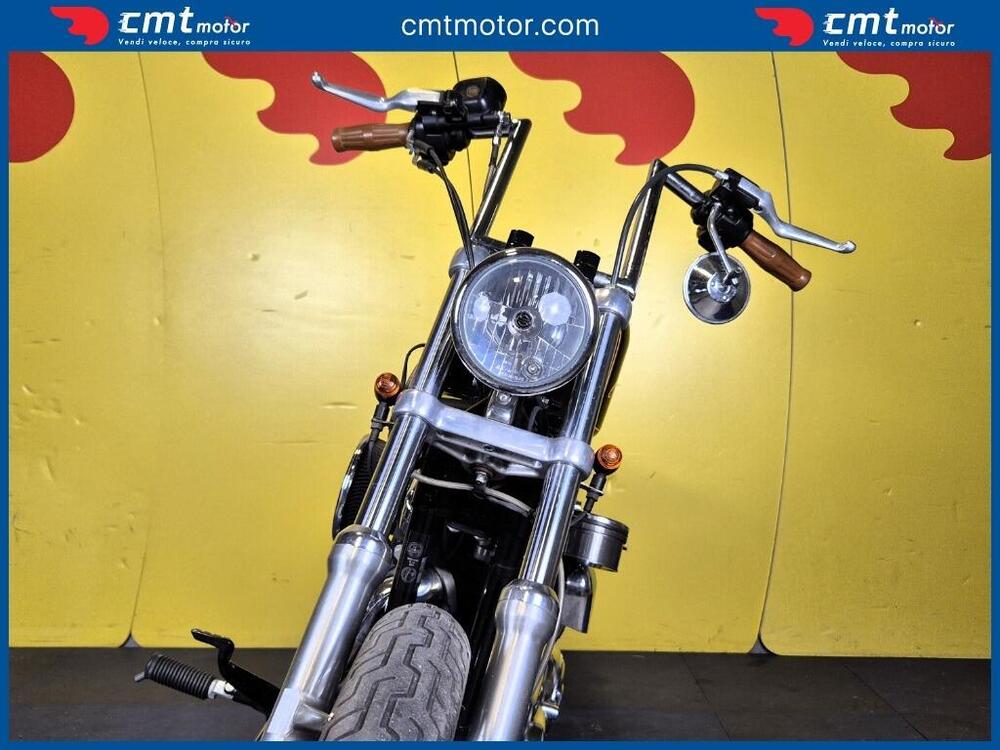 Harley-Davidson 1200 Custom (2004 - 06) - XL 1200C (6)