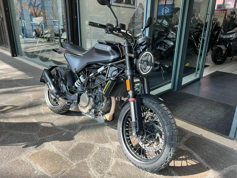 Husqvarna Svartpilen 125 (2024 - 26) (2)