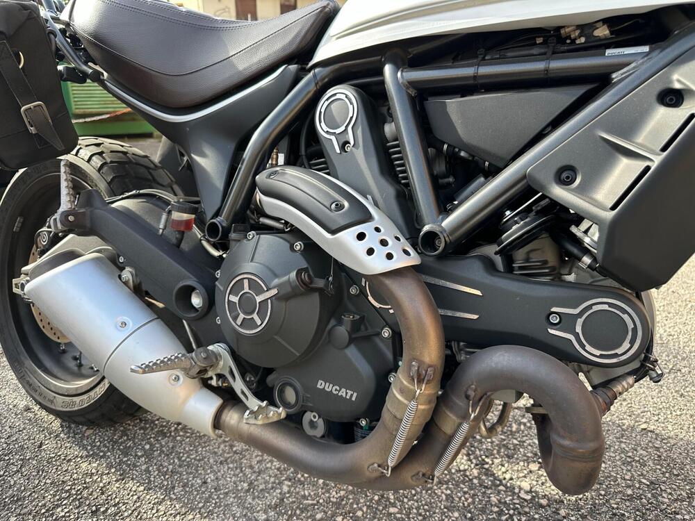 Ducati Scrambler 800 Classic (2017 - 18) (11)