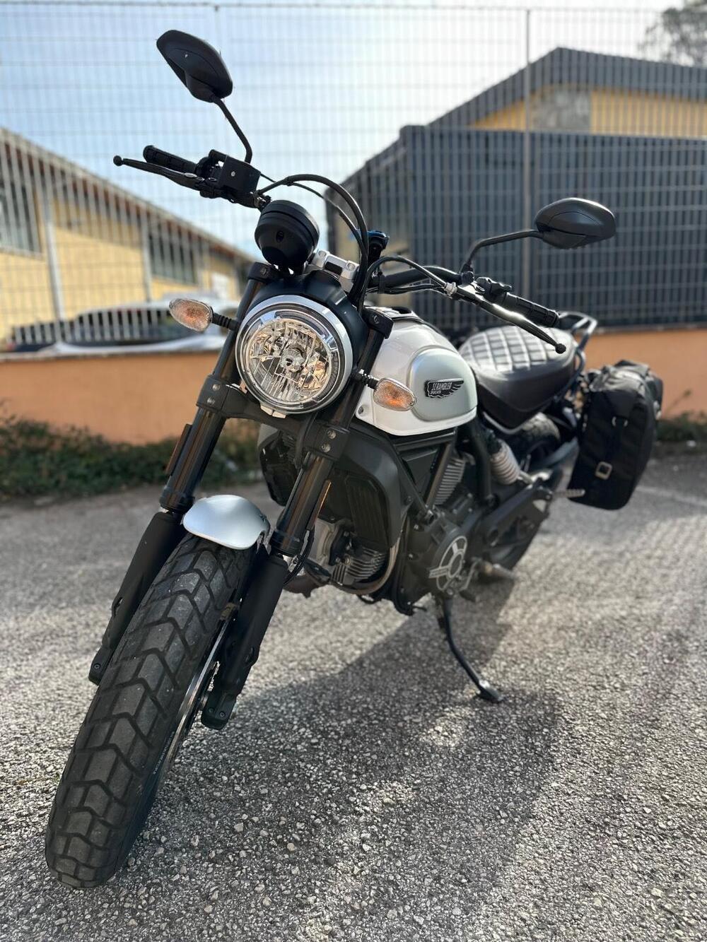 Ducati Scrambler 800 Classic (2017 - 18) (18)