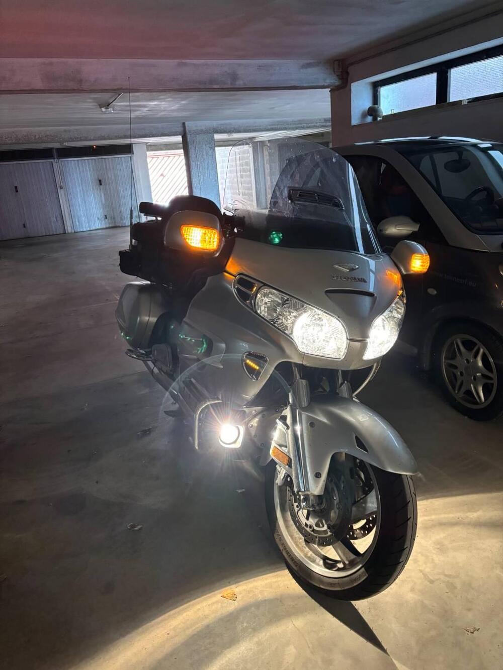 Honda GL 1800 Gold Wing (2000 - 05)