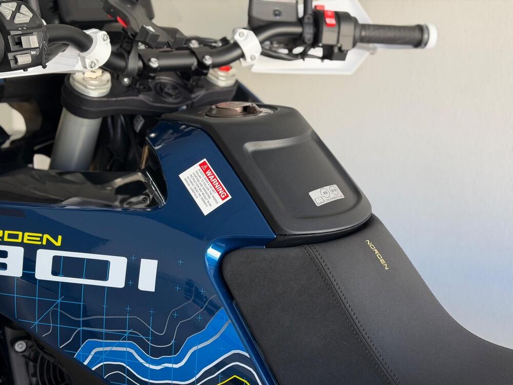 Husqvarna Norden 901 Expedition (2023 - 24) (7)