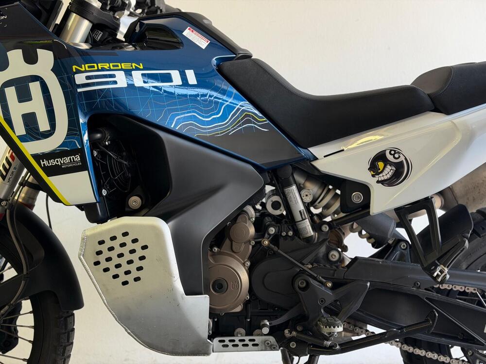 Husqvarna Norden 901 Expedition (2023 - 24) (11)