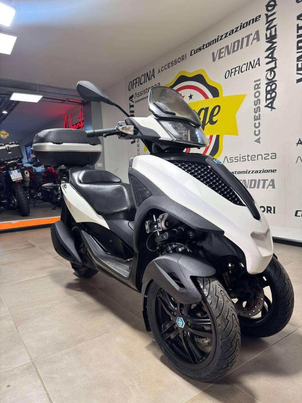 Piaggio Mp3 300 ie Yourban LT (2011 - 16) (2)