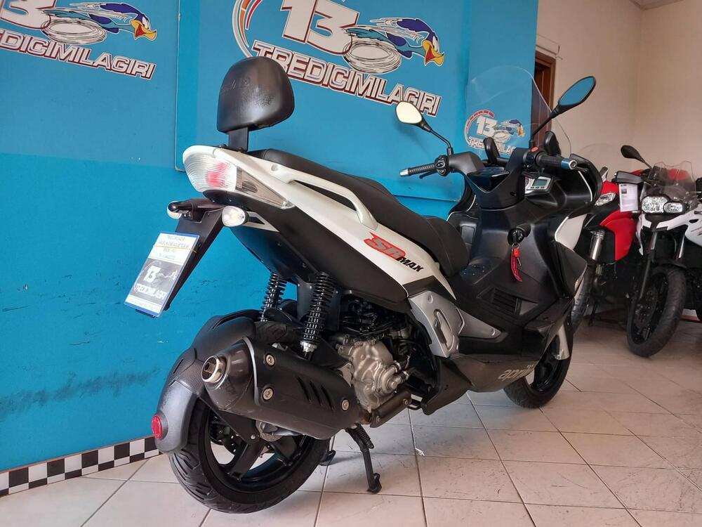 Aprilia SR Max 300 (2011 - 16) (3)