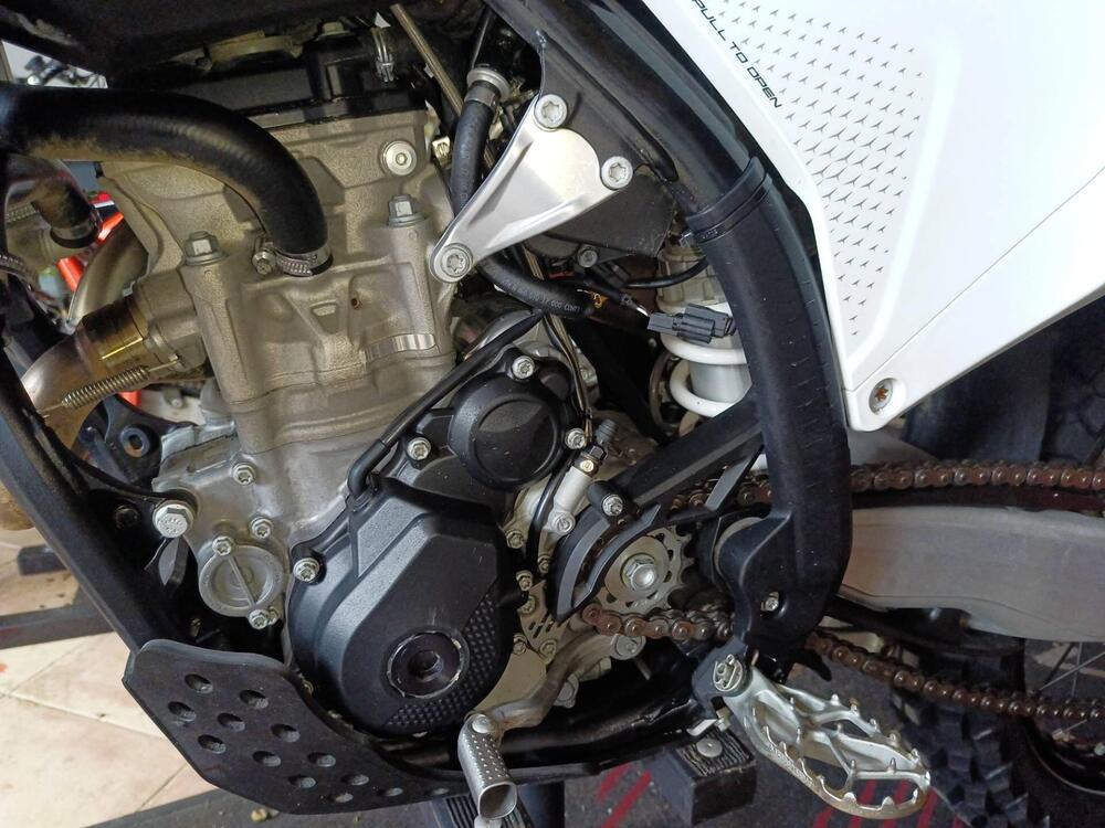 KTM 250 SX-F (2023) (9)