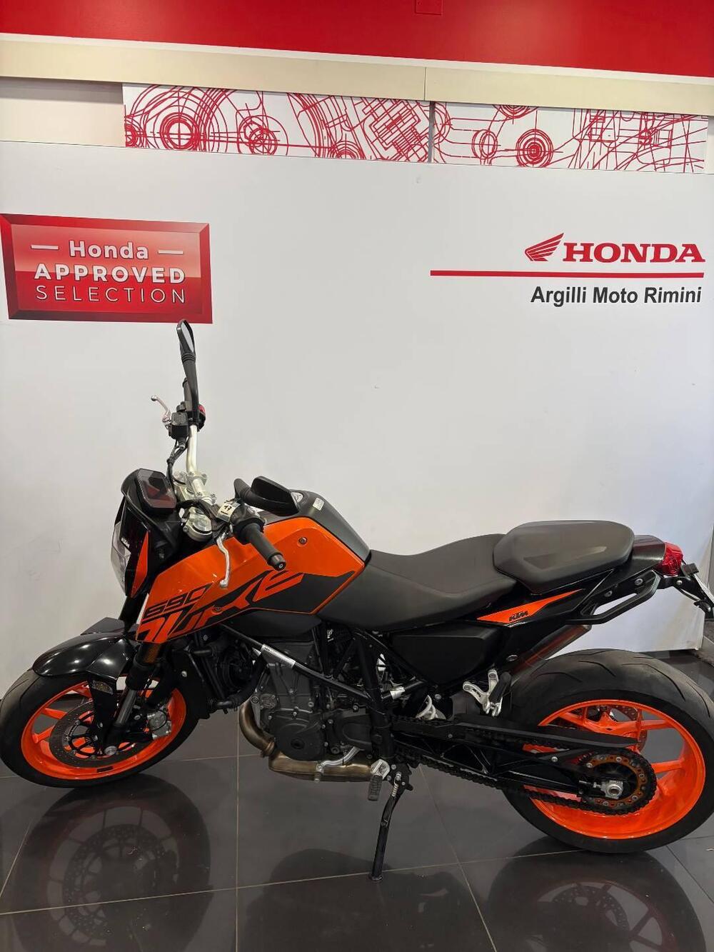 KTM 690 Duke (2016 - 19)