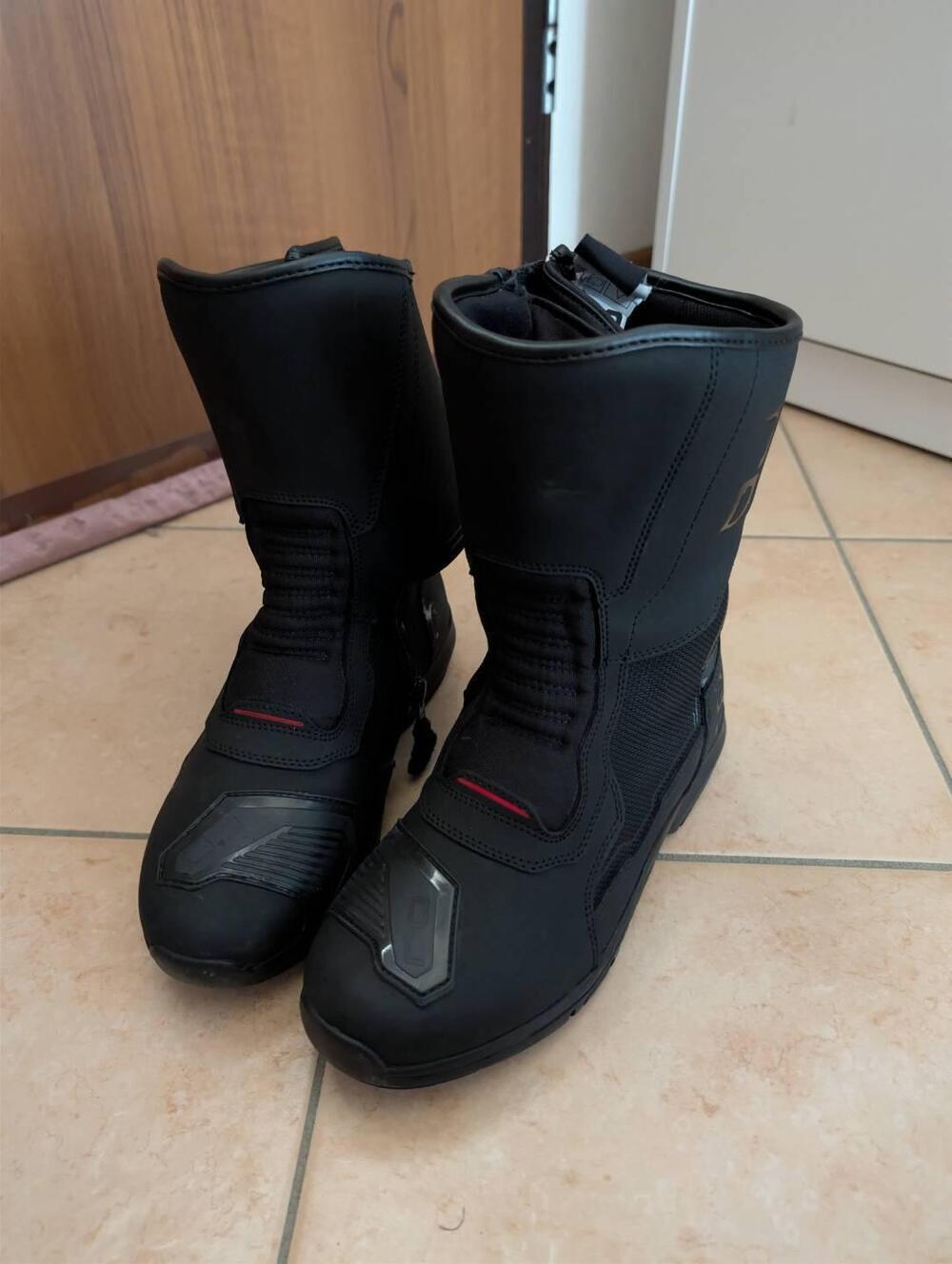 Honda CB 750 Hornet (2023 - 24) (18)