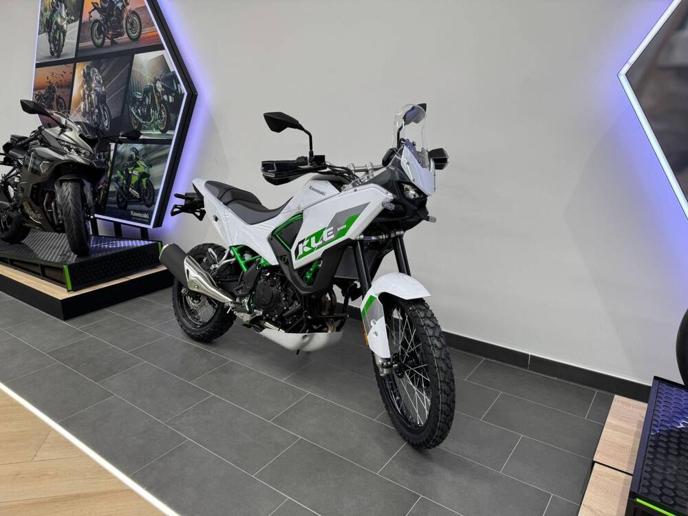 Kawasaki KLE 500 SE (2026) (7)