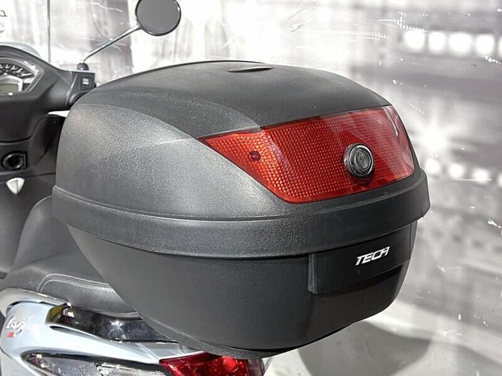 Piaggio Liberty 150 3V ABS (2021 - 24) (4)