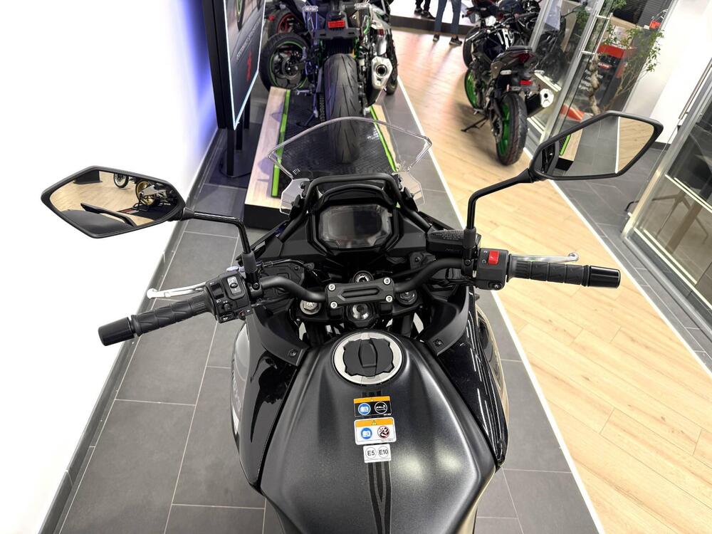 Kawasaki Versys 650 (2025 - 26) (12)