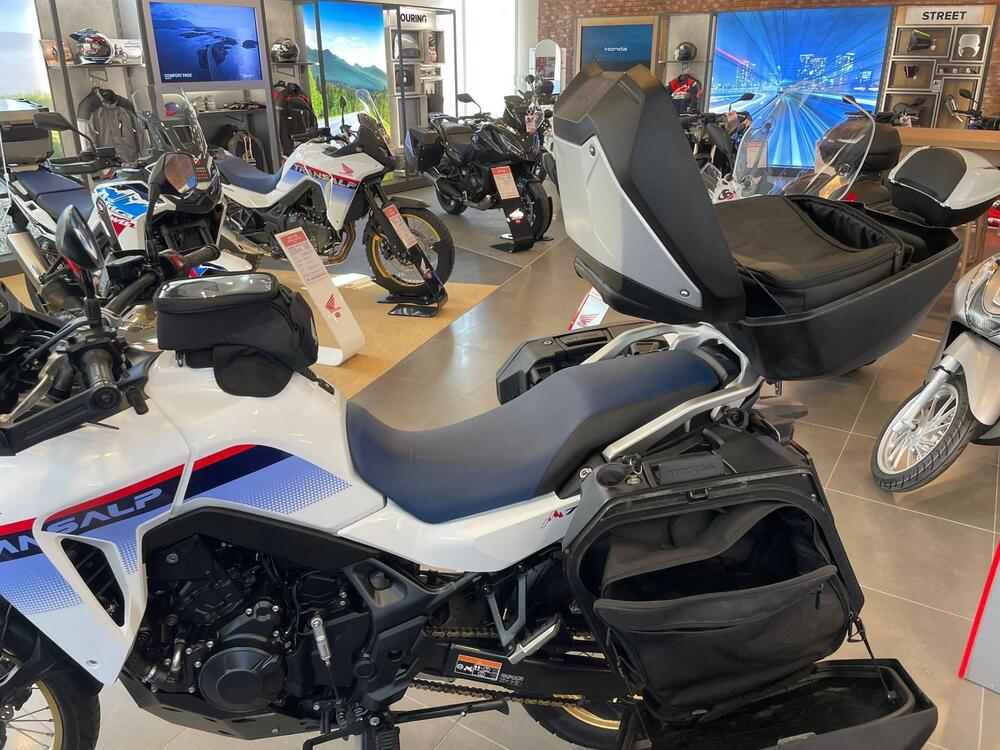 Honda Transalp XL750 (2023 - 24) (3)