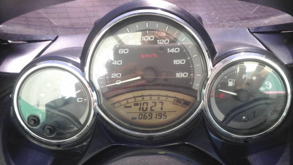 Yamaha T-Max 500 (2008 - 12) (4)