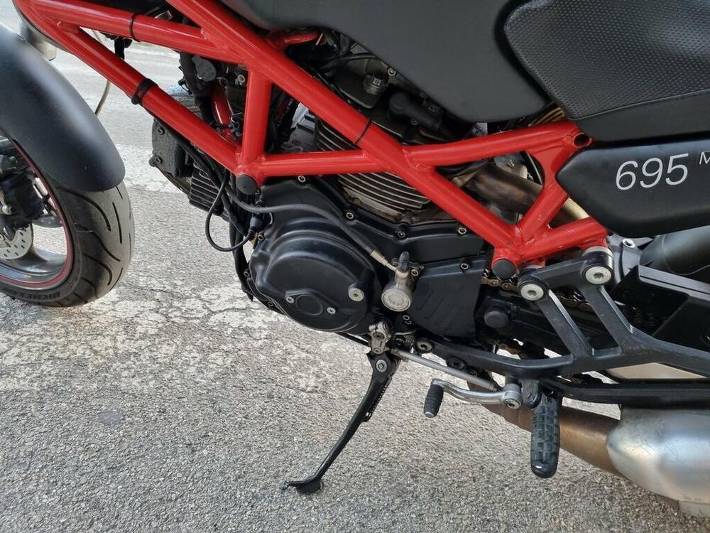 Ducati Monster 695 (2006 - 08) (9)