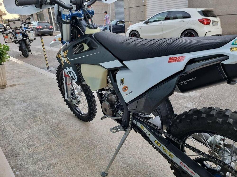 Husqvarna FE 350 Rockstar Edition (2022) (6)