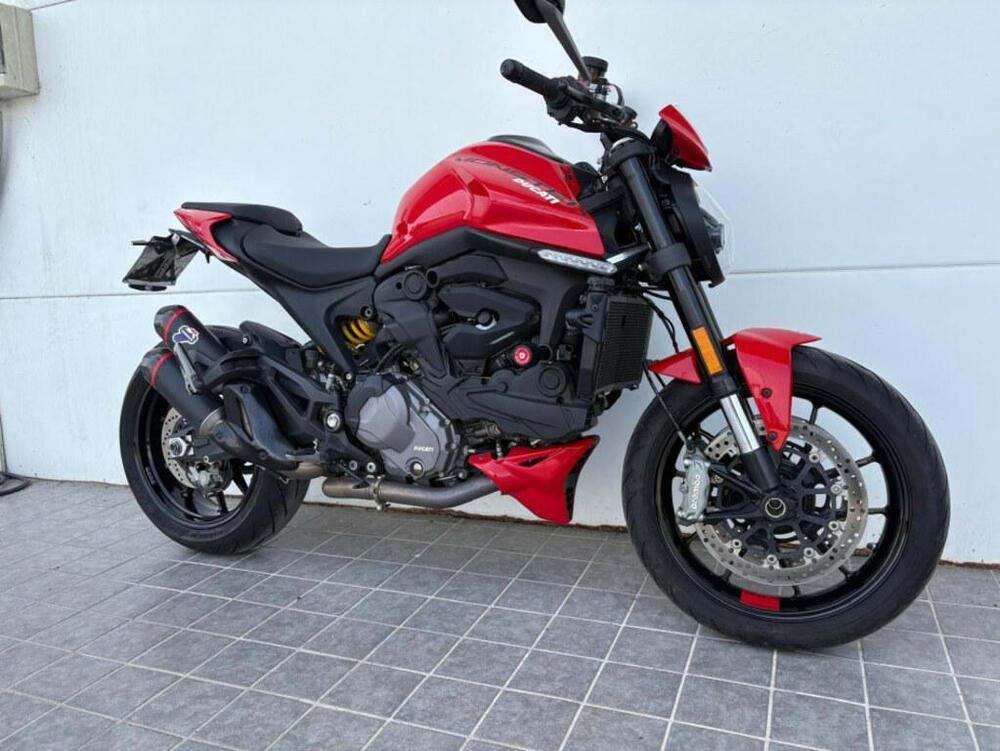 Ducati Monster 937 + (2021 - 25) (5)