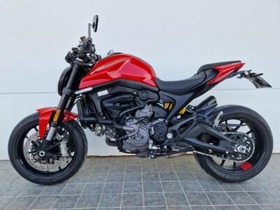 Ducati Monster 937 + (2021 - 25) usata