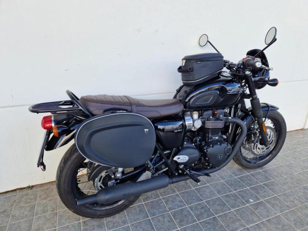 Triumph Bonneville T120 (2021 - 25) (6)