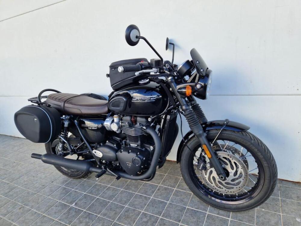 Triumph Bonneville T120 (2021 - 25) (8)