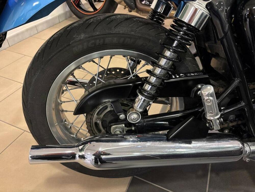 Triumph Bonneville T120 (2021 - 25) (8)